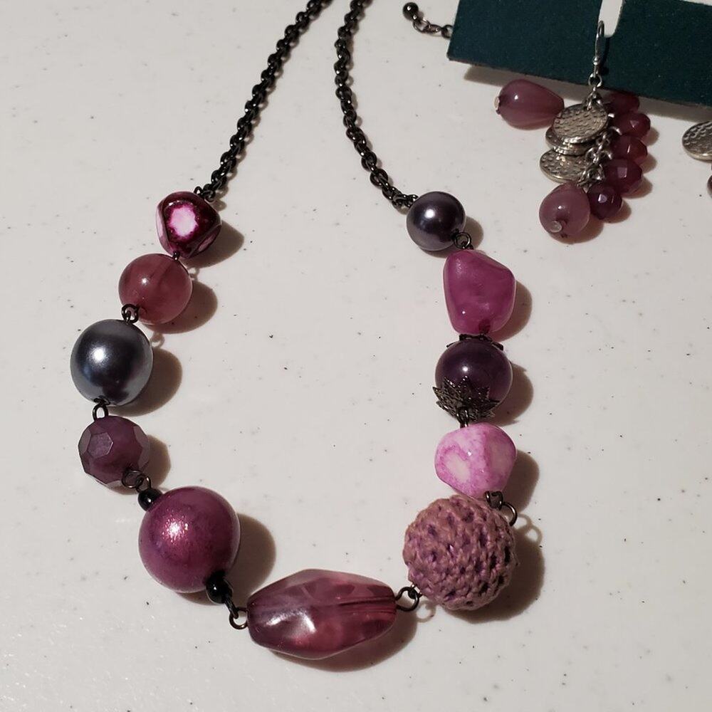 Unbranded Fuchsia Beaded Necklace Earring Costume Jewelry Set - Picture 5 of 11